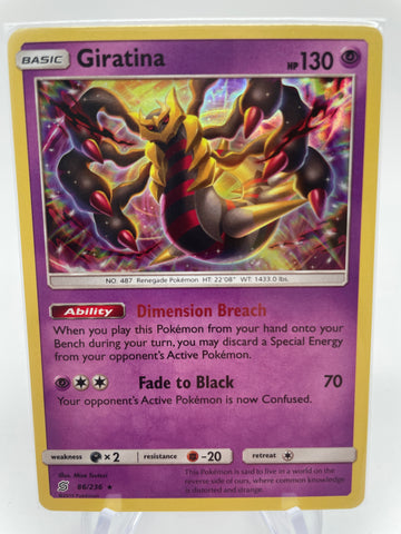 Giratina Holo 86/236 LP