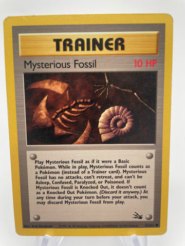 Mysterious Fossil  Trainer 62/62 DMG